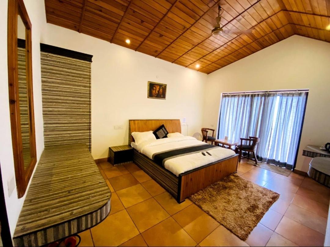 Mist N Meadows Resort Rājgarh Kültér fotó