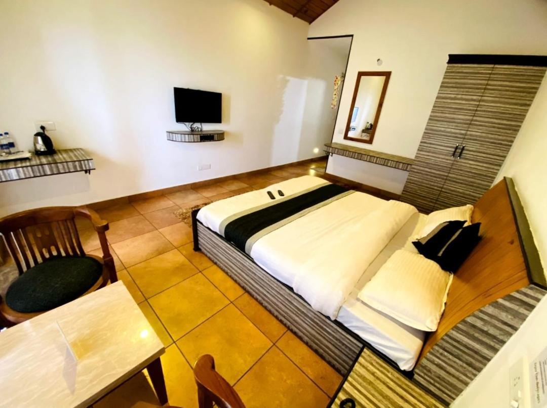 Mist N Meadows Resort Rājgarh Kültér fotó