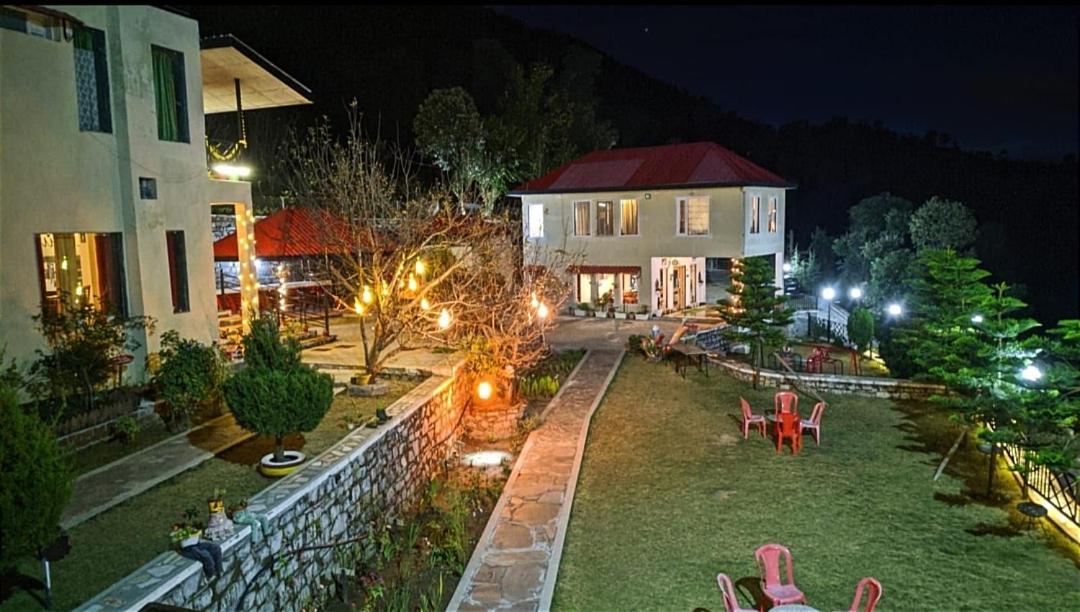 Mist N Meadows Resort Rājgarh Kültér fotó