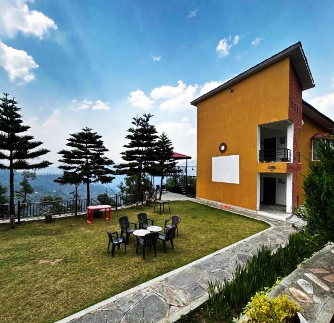 Mist N Meadows Resort Rājgarh Kültér fotó