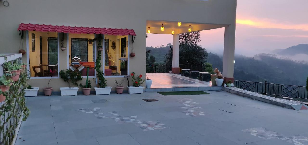 Mist N Meadows Resort Rājgarh Kültér fotó