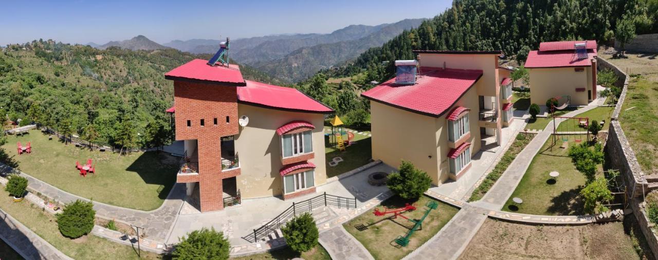 Mist N Meadows Resort Rājgarh Kültér fotó